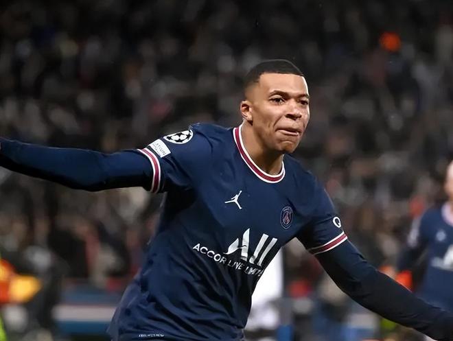 阿尔瓦雷斯：不认为自己有锦鲤特质，荣誉更多来自努力和坚持（阿尔瓦雷斯：自认不靠锦鲤运，荣誉源于努力与坚持）