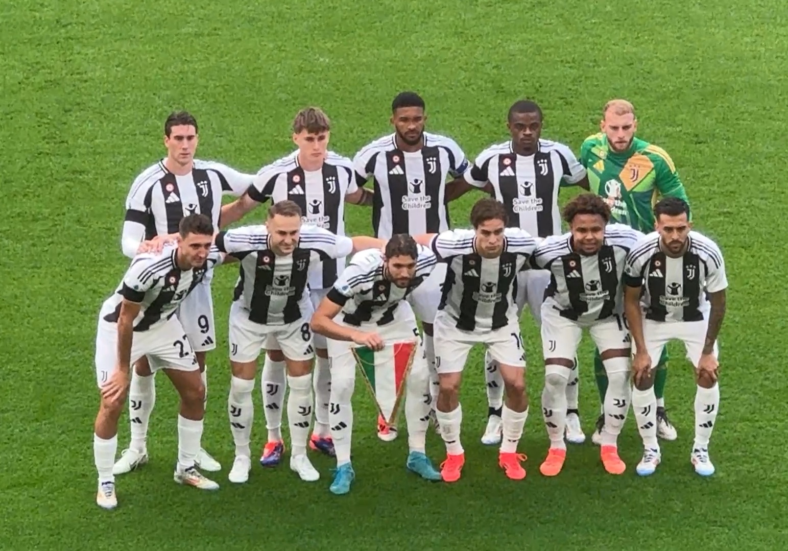 青年球员首发表现合格（年轻球员首发表现过关）