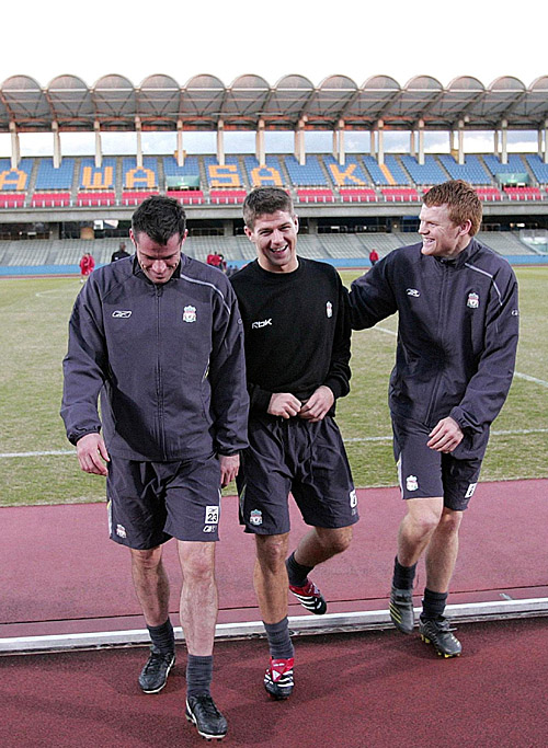 阿姆拉巴特：安东尼不该吃红牌，他并非故意踢对方面部（阿姆拉巴特为安东尼鸣不平：踢中对方面部非故意，红牌判罚不当）