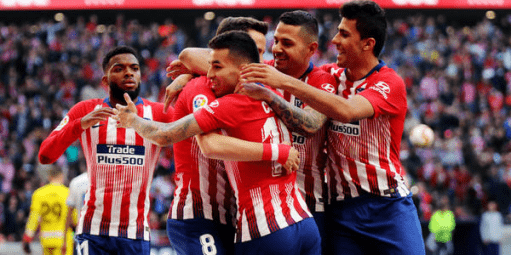 要不咱试试？网红：投简历来当工人，就能在诺坎普免费看球（网红支招：投简历去打工，诺坎普免费观赛不是梦）